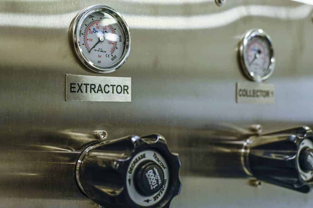 Scale Up Your Hemp Oil Extraction Equipment