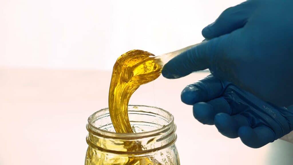 gold twirl