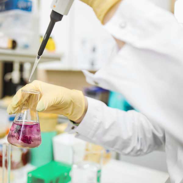 chemist-mixing